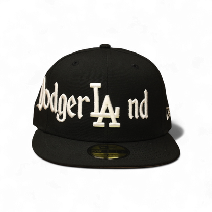 PRE-ORDER Fitted BLACK DODGERLAND - NEW ERA